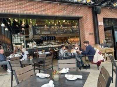 Tuscan Market At Tuscan Village Salem