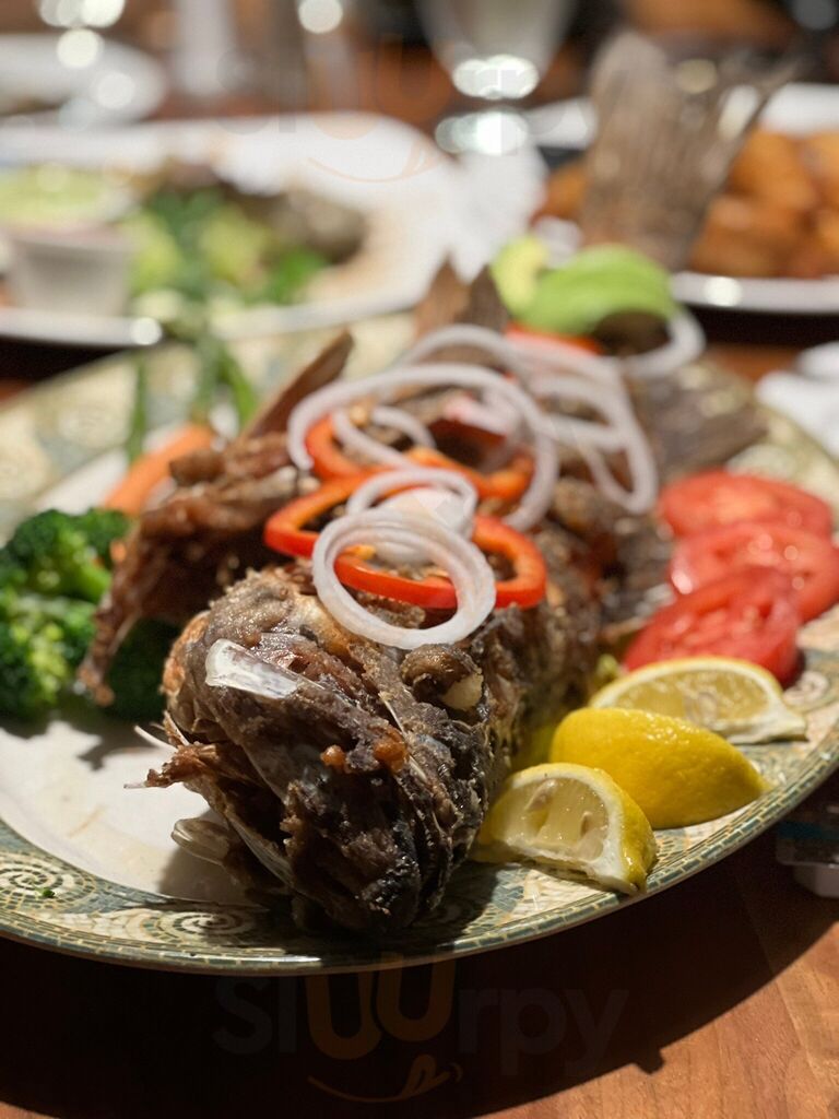 Tides Waterfront Kitchen