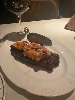 Dean's Italian Steakhouse