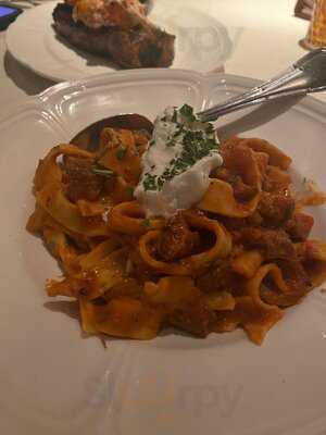 Dean's Italian Steakhouse