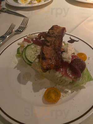 Dean's Italian Steakhouse