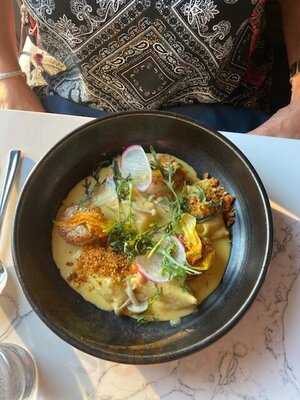 Roots Southern Table