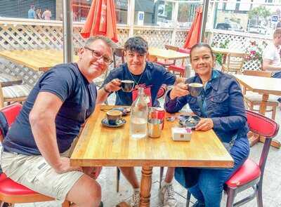 R&g Salumeria Wine Bar