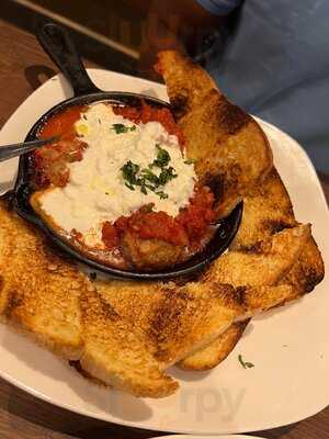 Cooper's Hawk Winery & Restaurant- Sarasota