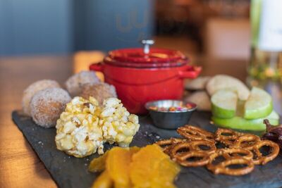 Americus Restaurant At Labelle Winery