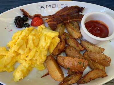 Ambler Texas Kitchen + Cocktails