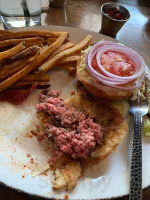 Grillmarx Columbia Steakhouse & Raw Bar