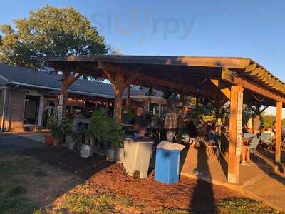 Island Time Bar & Grill