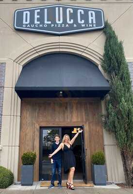 Delucca Gaucho Pizza & Wine Plano