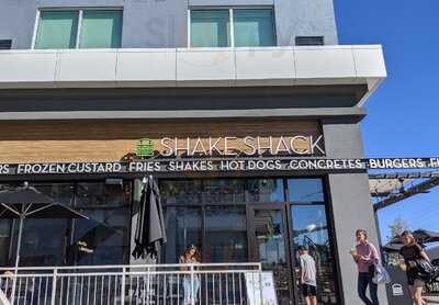 Shake Shack Midtown Tampa