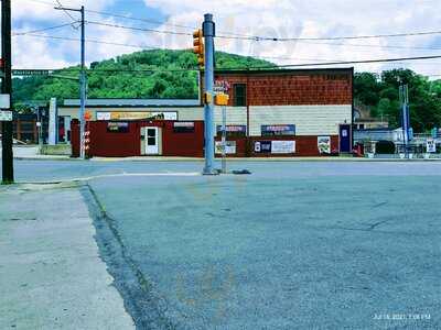 Stadium Pub & Grille