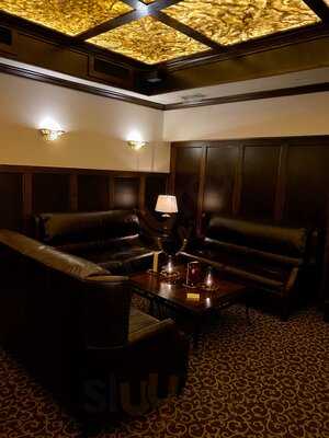 Red Phone Booth Buckhead