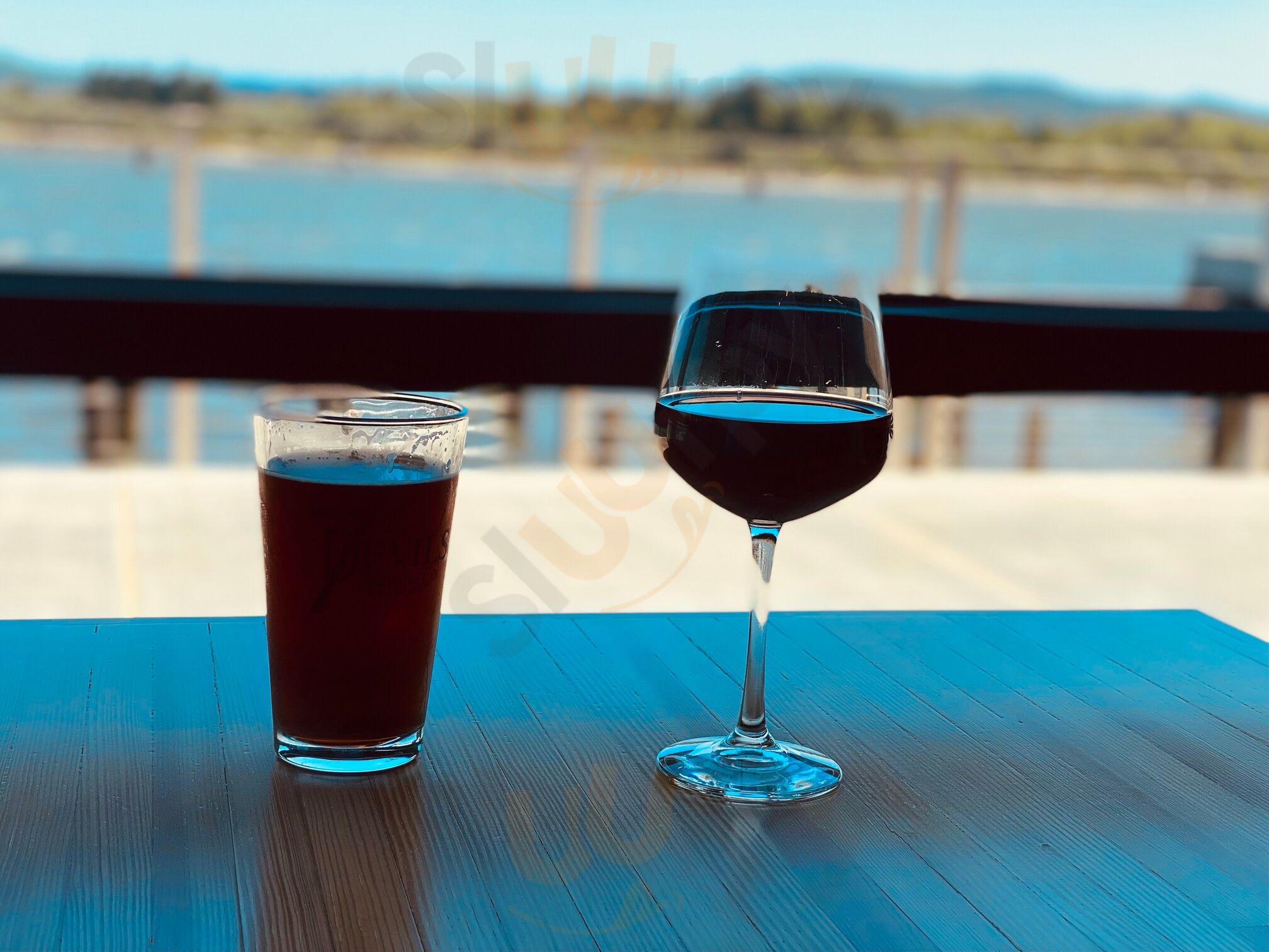 7 Devils Waterfront Alehouse