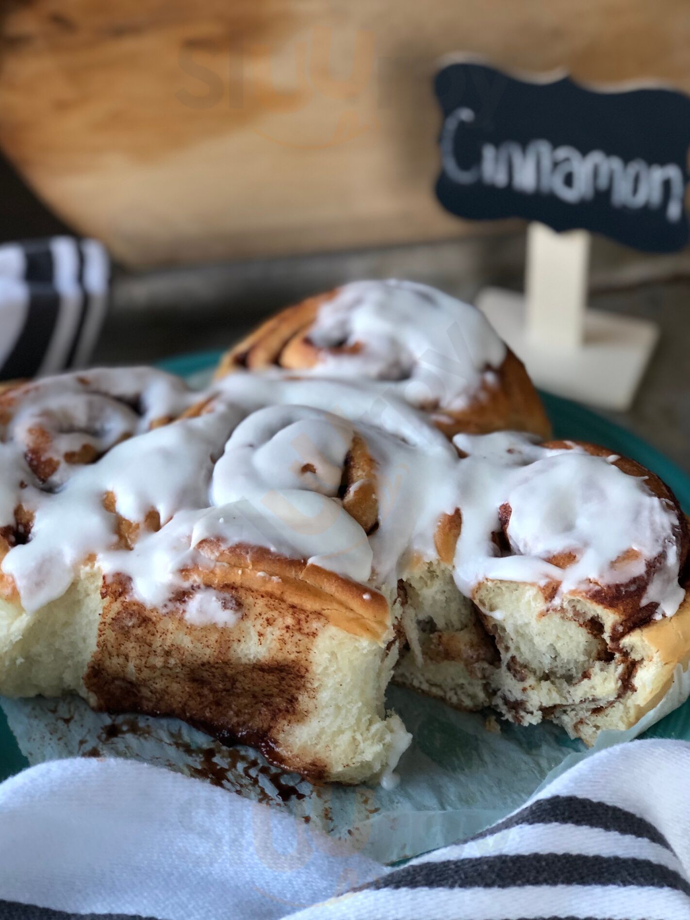 Cinnaswirl Bakery