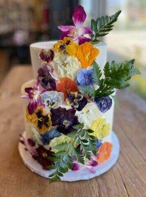 Angie's Sugar Buzz Bakery