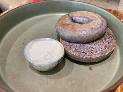 Island Vintage Wine Bar