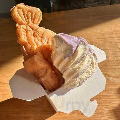 Matcha Man Ice Cream And Taiyaki