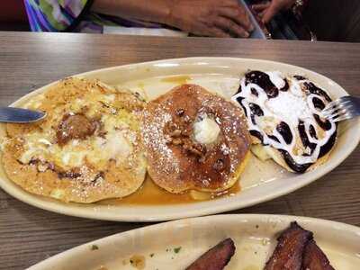 Snooze, An A.m. Eatery