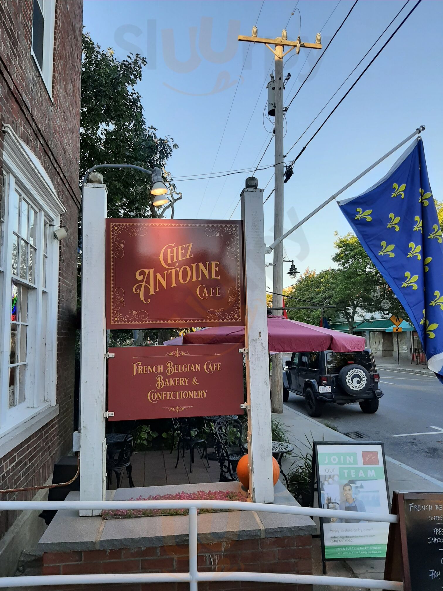 Chez Antoine Cafe