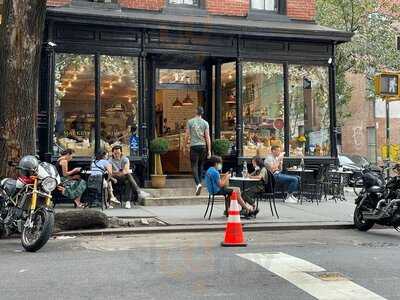 Sogno Toscano Cafe Market & Wine Bar