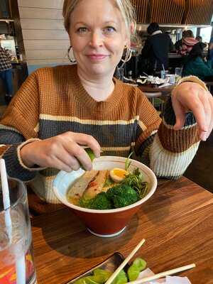 Jinya Ramen Bar -  Ally Charlotte Center