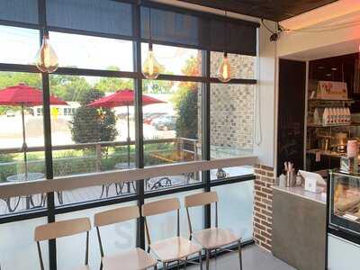 Artisano Pizza And Gelato