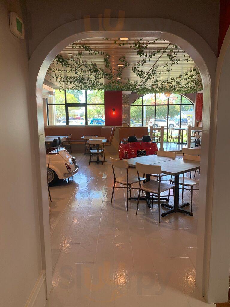 Artisano Pizza And Gelato