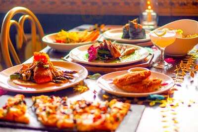 The Dressing Room: Bistro And Bar By Can Can