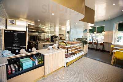 Primo's Donuts Westwood Village