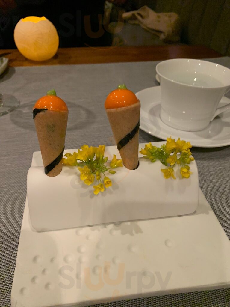 O' By Claude Le Tohic