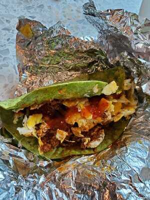 Revolucion Coffee + Juice