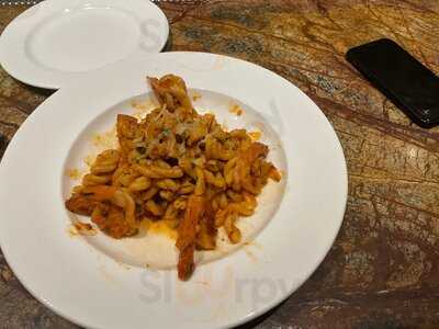 Ula Restaurant & Tapas Bar