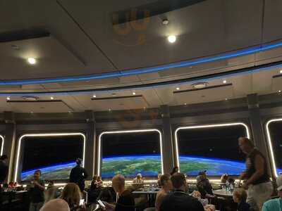 Space 220 Restaurant