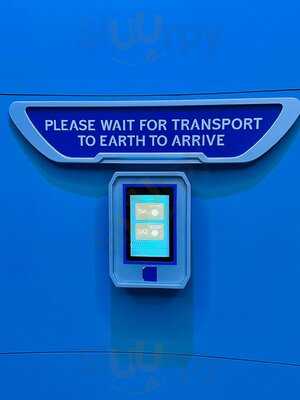 Space 220 Restaurant