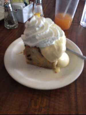 Moke's Bread And Breakfast - Kaimuki