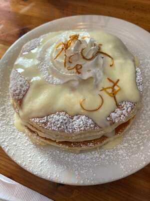 Moke's Bread And Breakfast - Kaimuki