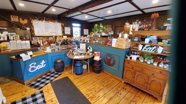 Lattof Farmhouse Kitchen