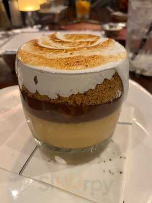 Cooper's Hawk Winery & Restaurant - Waterford Lakes