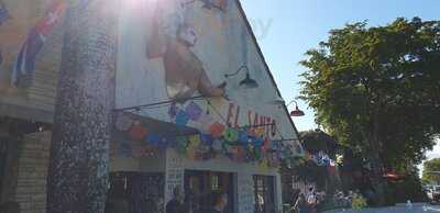 El Santo Restaurant & Don Diablo