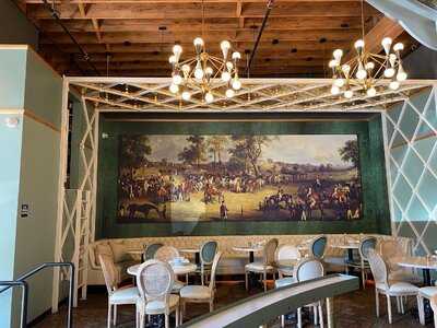 Wolfie's Carousel Bar