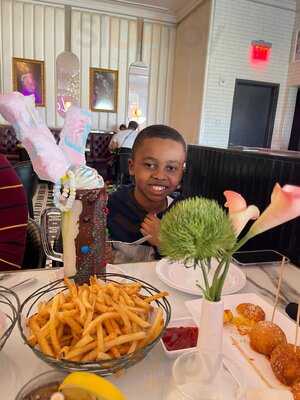 Sugar Factory - Queens, Ny