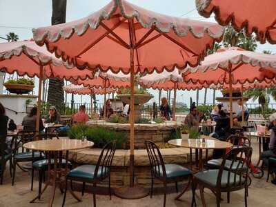 Jeannine's At The Shore