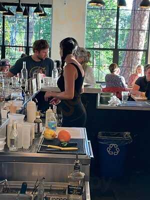 Sen Thai Noodles And Hot Pot