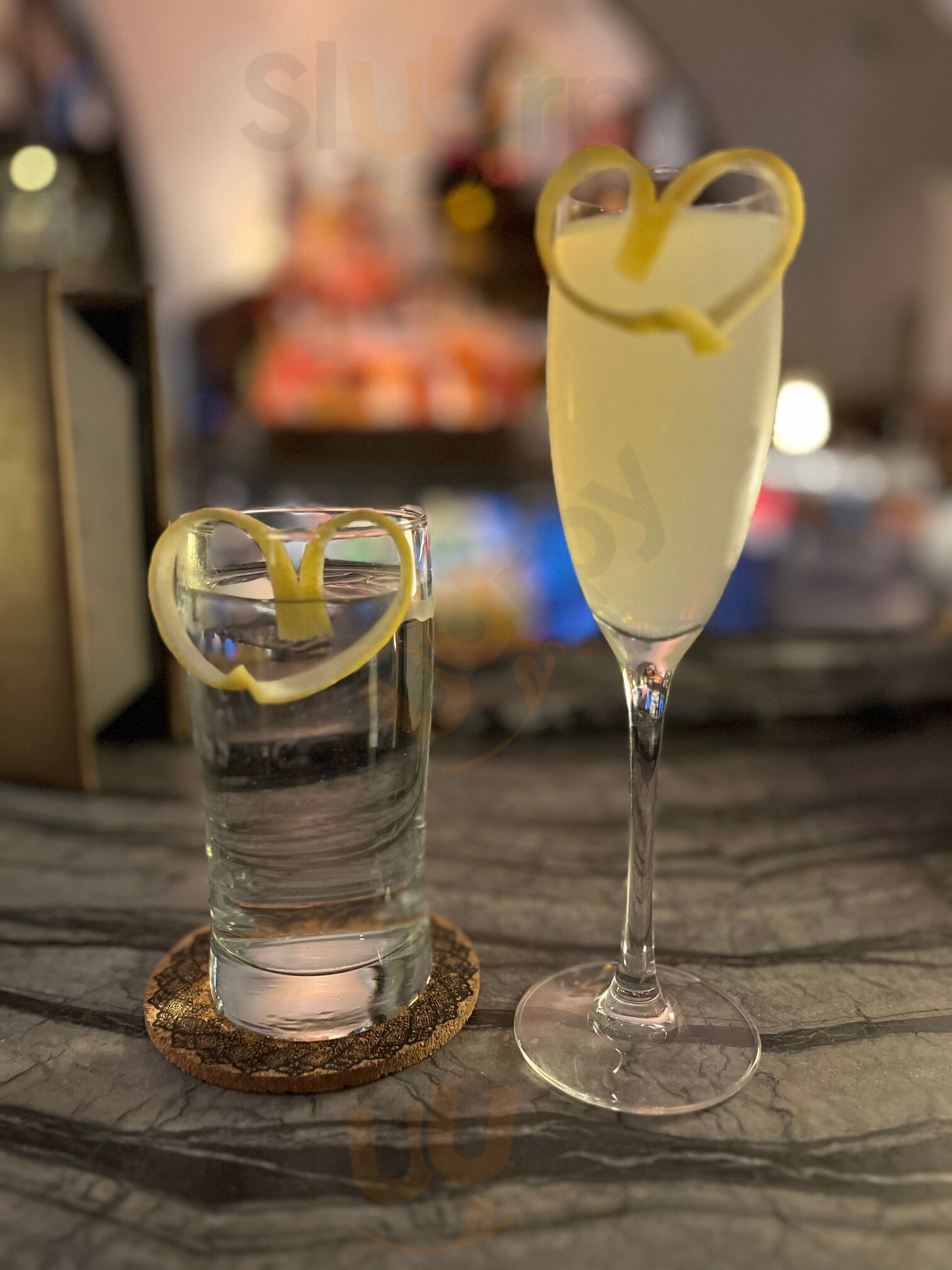 Celon Cocktail Bar & Lounge