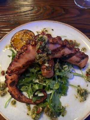 Opus Restaurant & Lounge