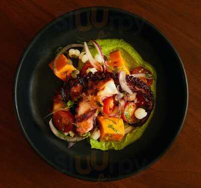 Howm Cocina & Cocktails