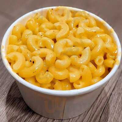 Lj's Midnight Munchies