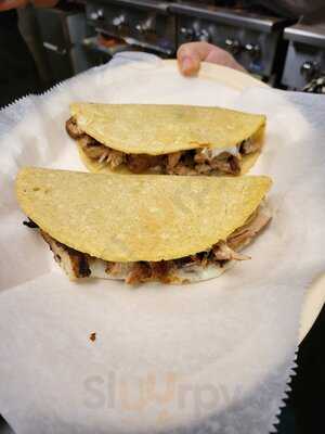 Vicky's Tacos
