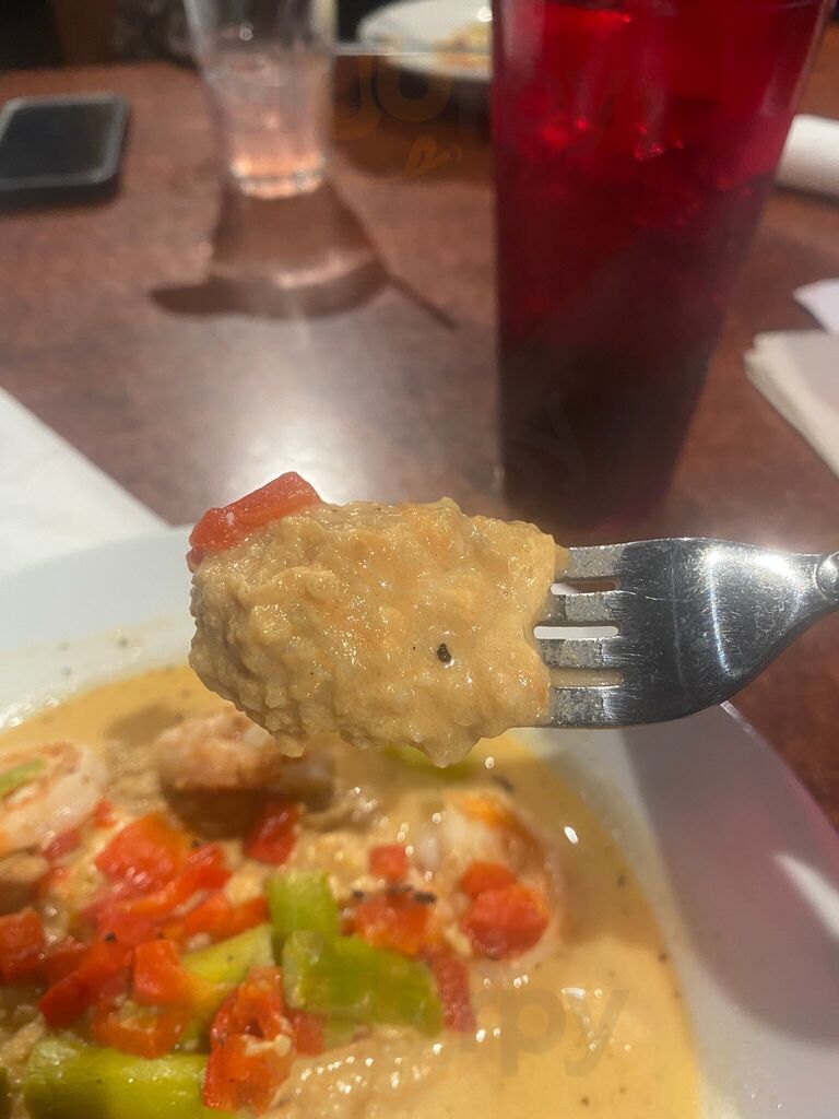 Cubez Tropical Seafood & Oyster Bar
