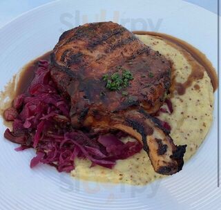 Ashtyn's Seafood House